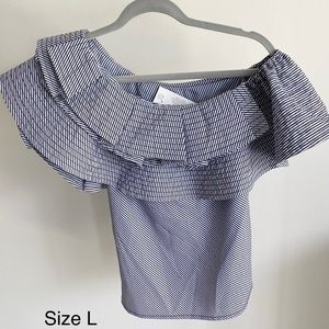 Gracia off the shoulder ruffle top